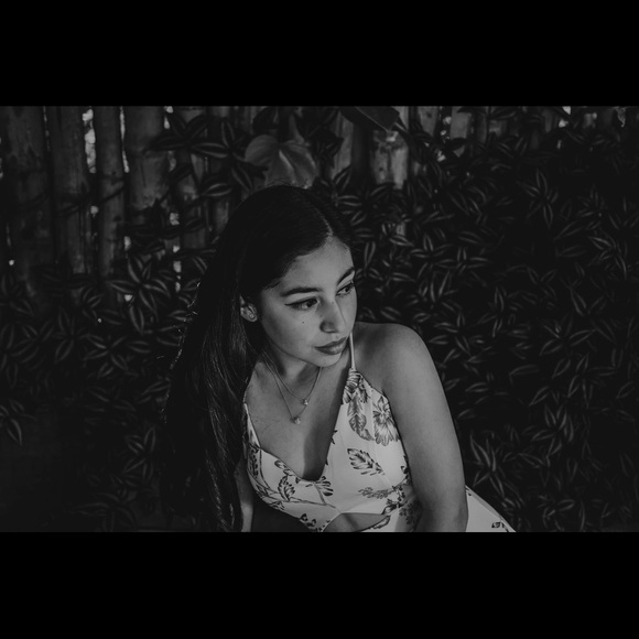 Meet your Posher, Frida - Picture 1 of 1